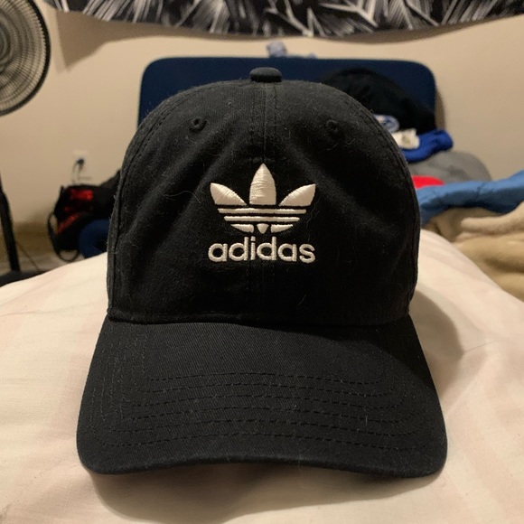NEW black adidas hat - Picture 1 of 3